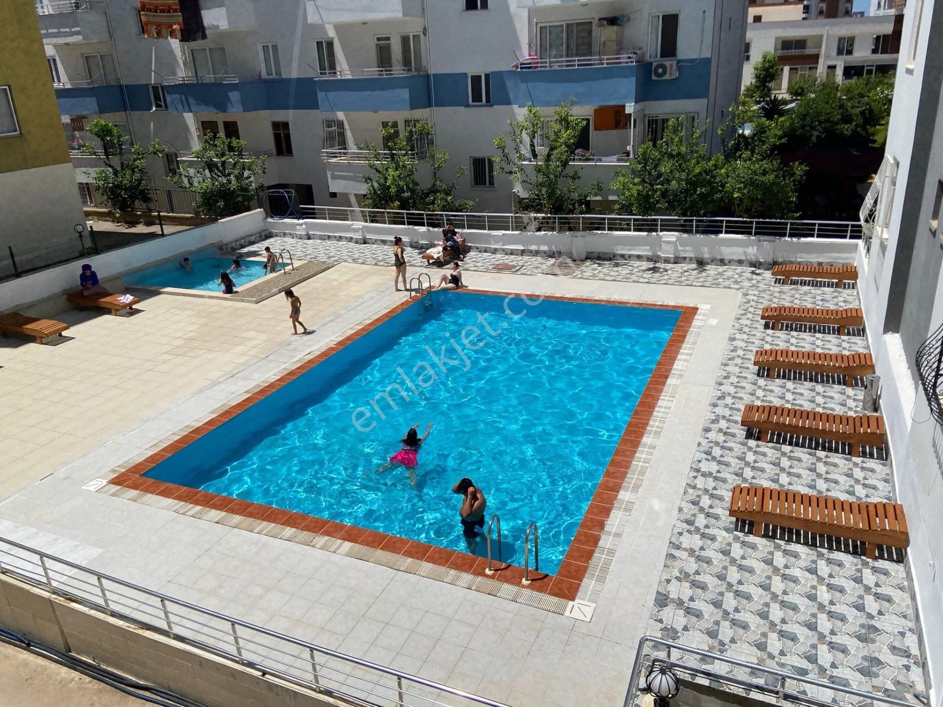 Mersin Erdemli Tömük'te Geniş Balkonlu 1+1 Satılık Daire — fotoğraf 15