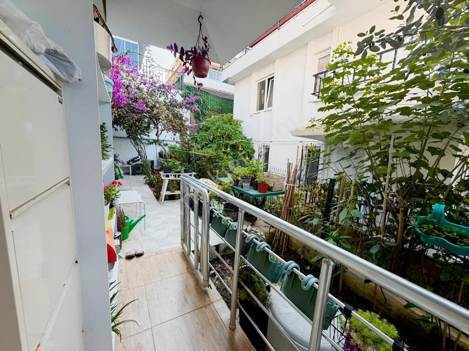 Çınarcık Koru Sümer Sitesinde Deniz Manzaralı Tripleks Villa — fotoğraf 5