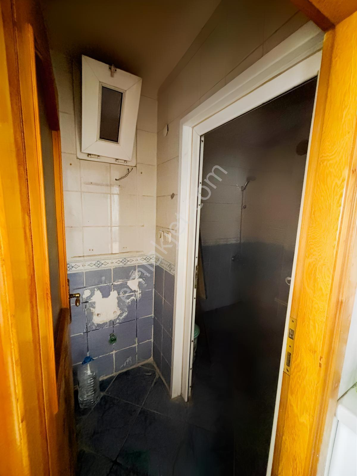 Cadde Üzerinde 3+1 Doğalgazlı Yatırımlık Daire — fotoğraf 17
