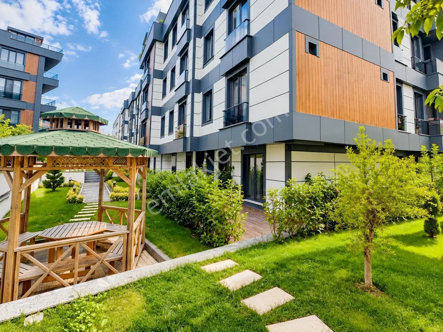 Kuponxten Site İçi Yeni 2+1 Bahçe Kullanımlı Daire ! — fotoğraf 3