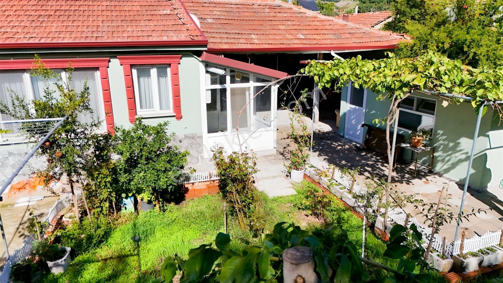 309 M² Bahçeli Müstakil Köy Evi Doğalgazlı 2 Yola Cephe Sarıköy — fotoğraf 13