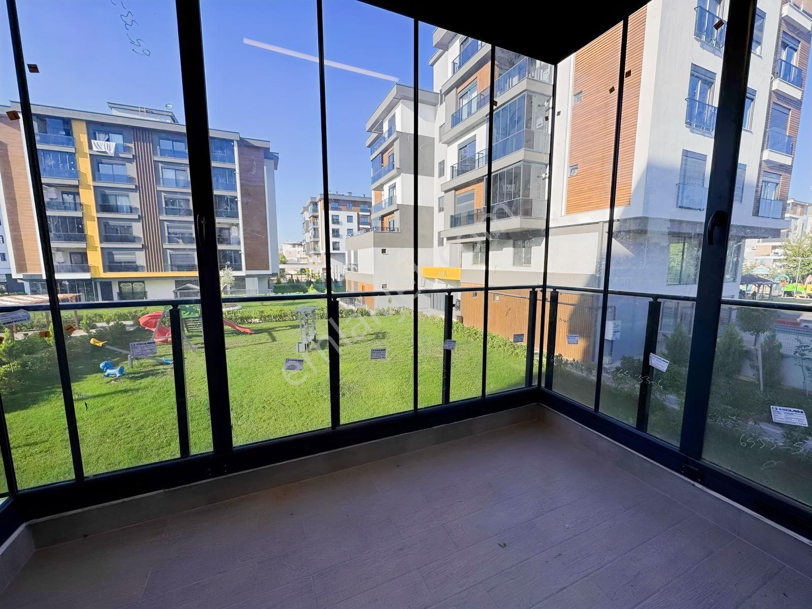 Bölgenin Ultra Lüks Sitesi 3+1 Satılık — fotoğraf 21