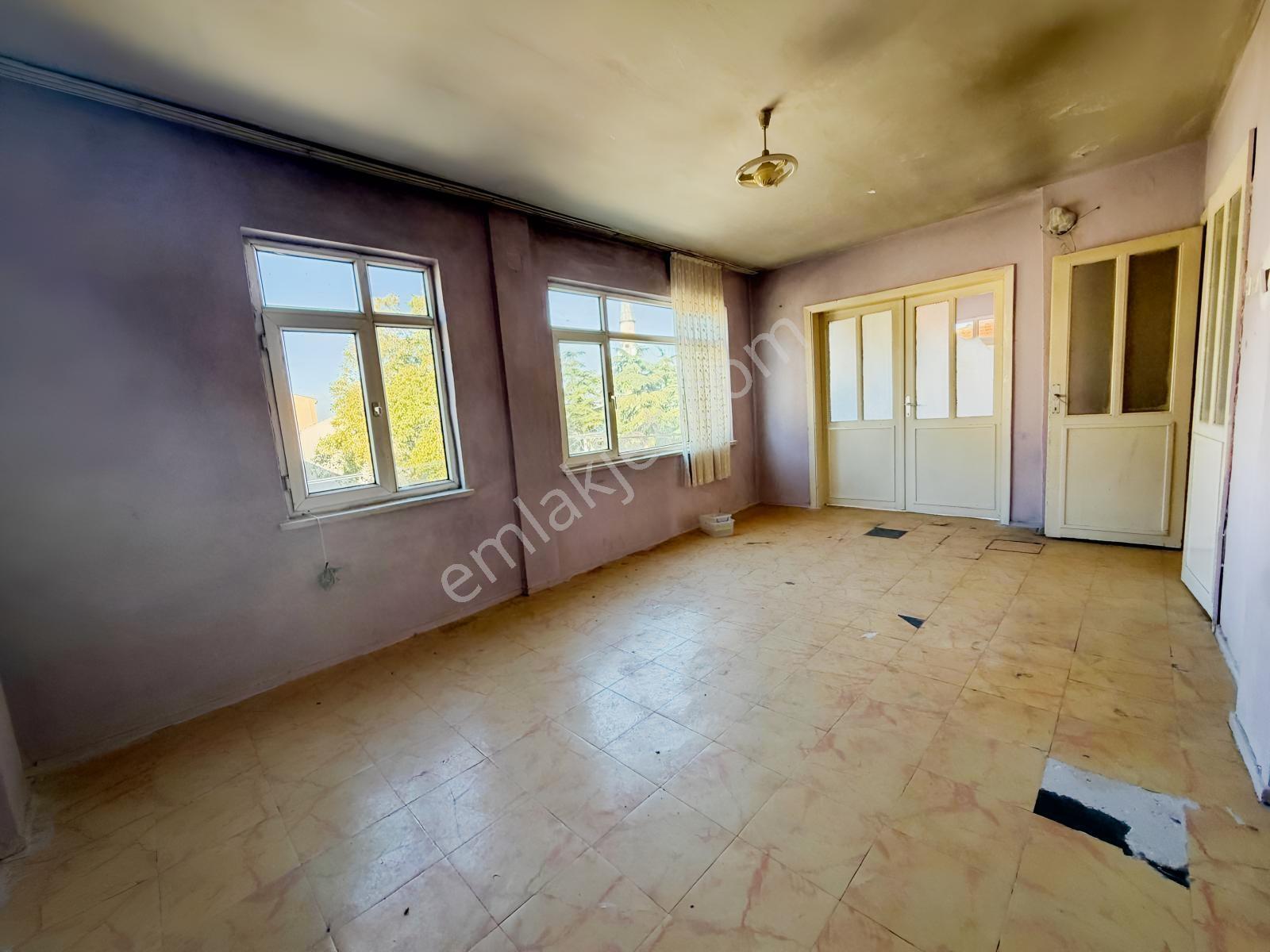 Edirne Çarşı Merkeze Yakın Satılık 3+1 — fotoğraf 2