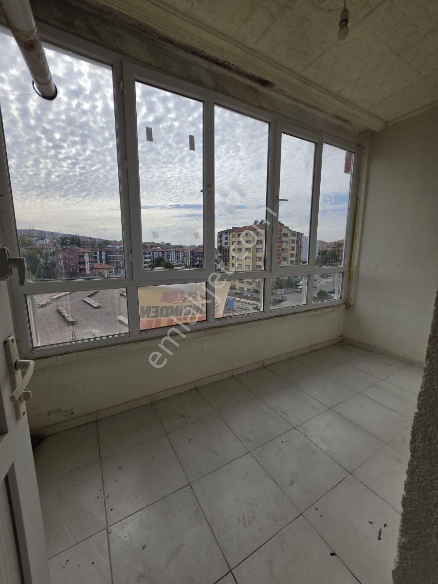 Şehrin Ortasında Geniş Ferah Daire,takasa Açık — fotoğraf 13