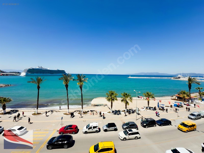 Kuşadası'nda Kesintisiz Deniz Manzaralı Satılık Yalı Dairesi — fotoğraf 2