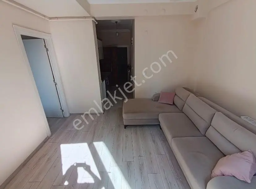 204 Buca Yıldız Mahallesinde Satılık Eşyalı Bahçeli 2+1 Daire — fotoğraf 3