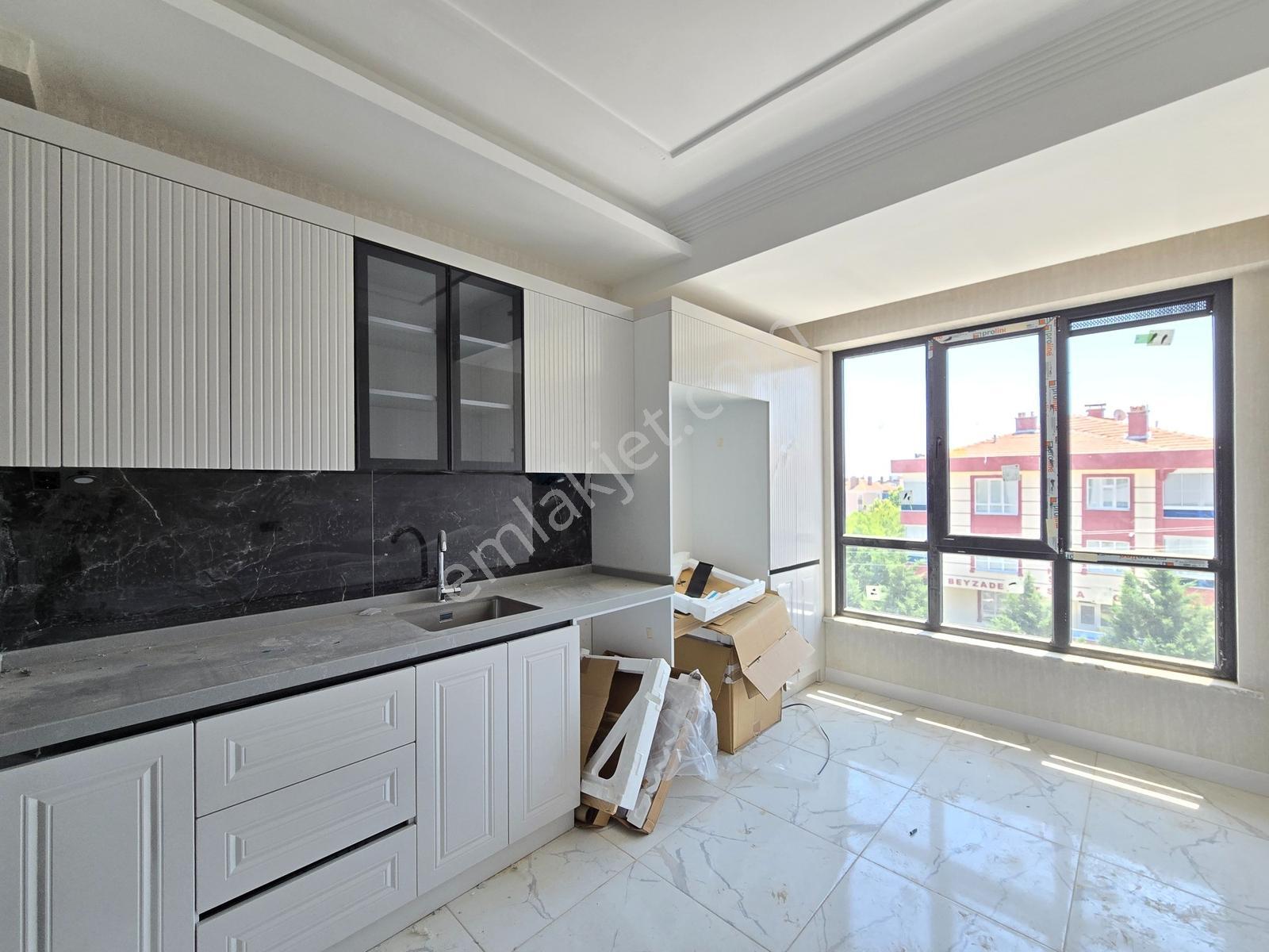 Hocacihan Hanaybaşı'nda 3+1 Site İçi Yerden Isıtmalı Sıfır Daire — fotoğraf 2