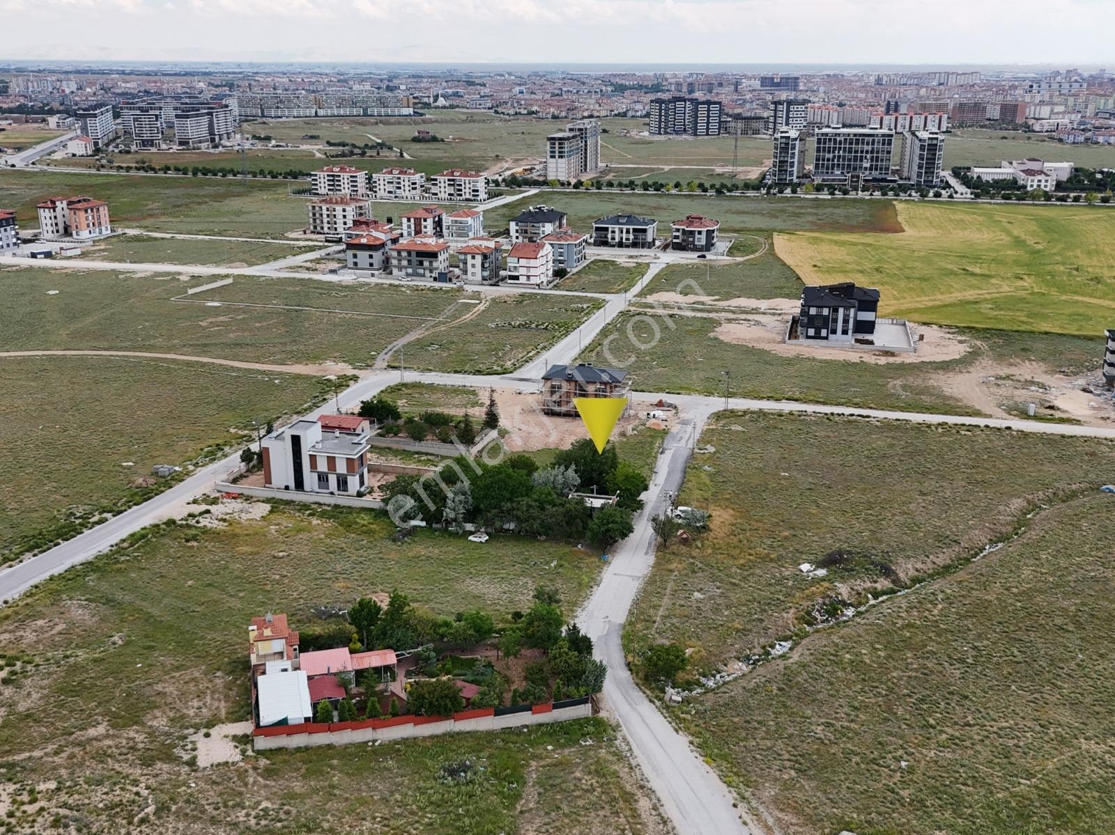 Selçuklu Yazır'da Müstakil Yanyana 2 Parsel Satılık Villa Arsası — fotoğraf 4