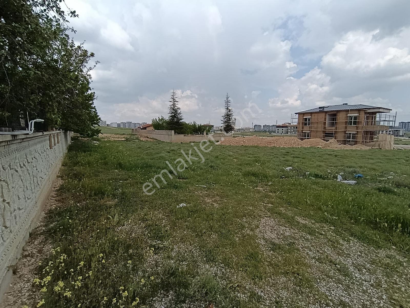 Selçuklu Yazır'da Müstakil Yanyana 2 Parsel Satılık Villa Arsası — fotoğraf 19