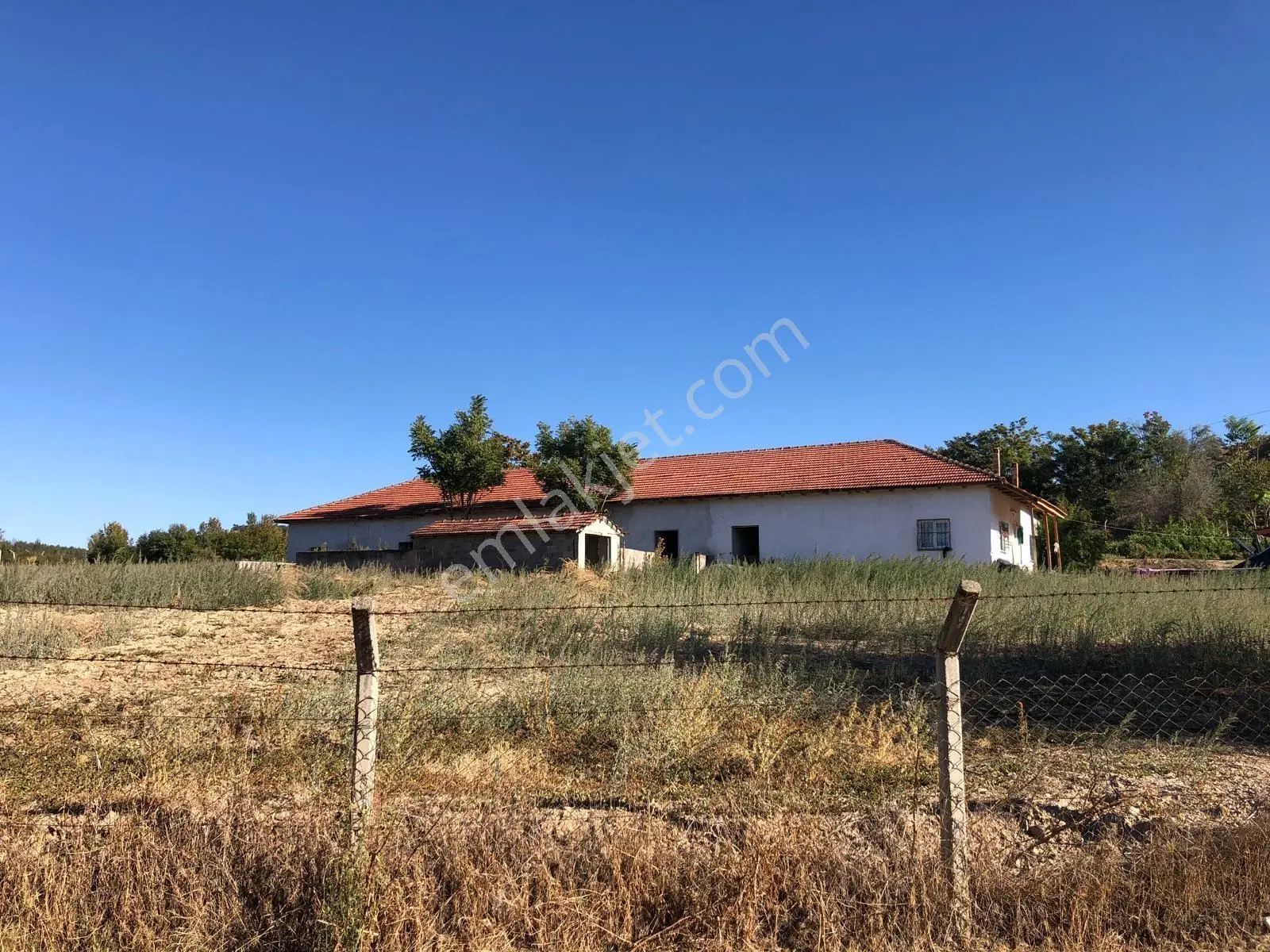76 Uşak Camyazıda Doğa İçinde 8.971 M² Satılık Arazı