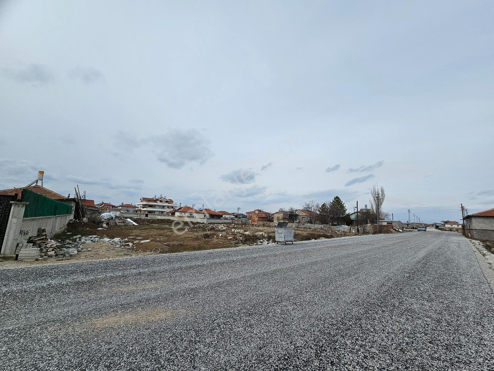 İşyapar'dan Başak Mahallesinde 2 Kata İmarlı 850 M Müstakil Arsa — fotoğraf 3