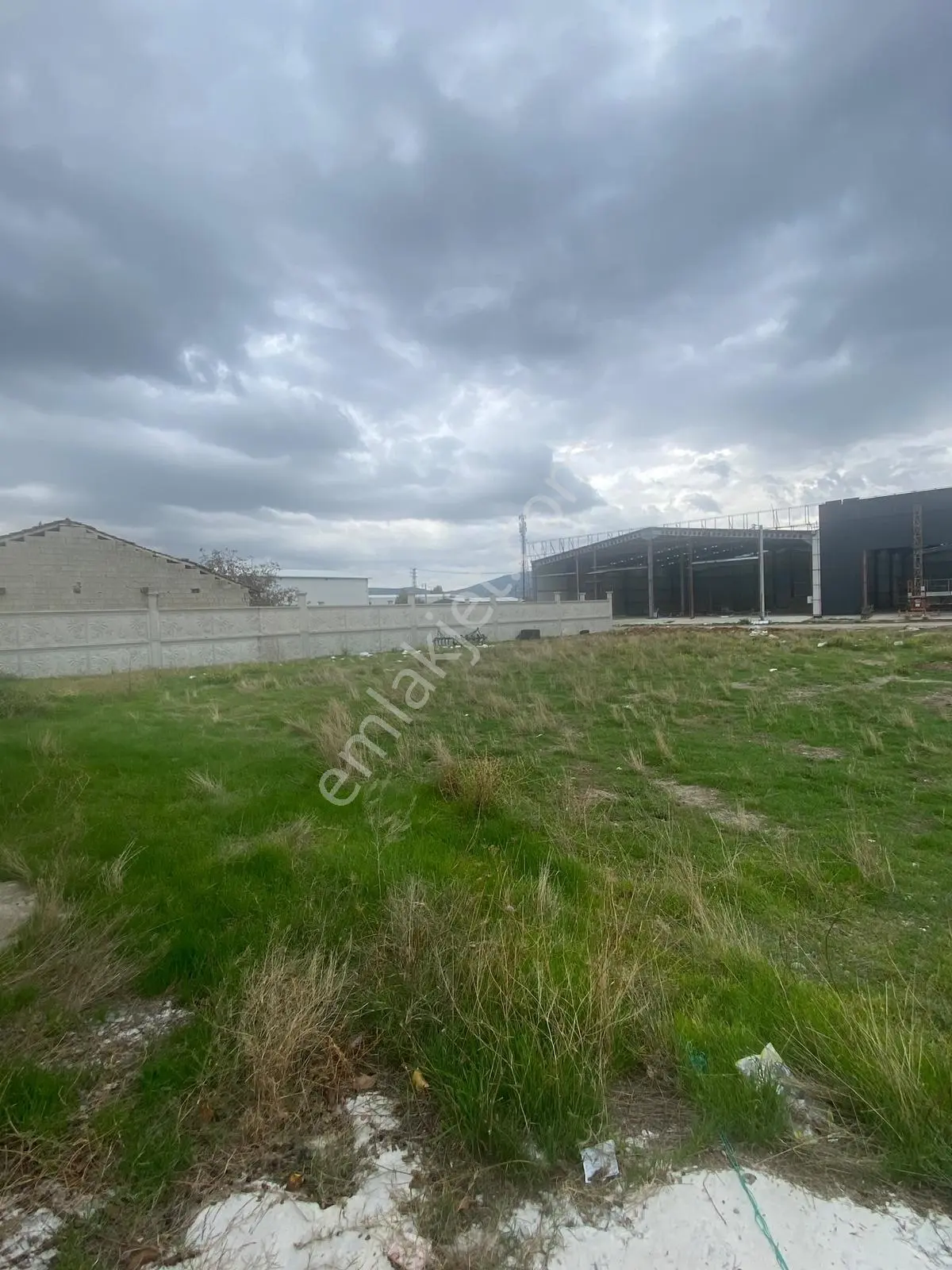 Isparta Yazısöğütte 990 M² Ticari Kullanıma Uygun Değerli Arsa — fotoğraf 7