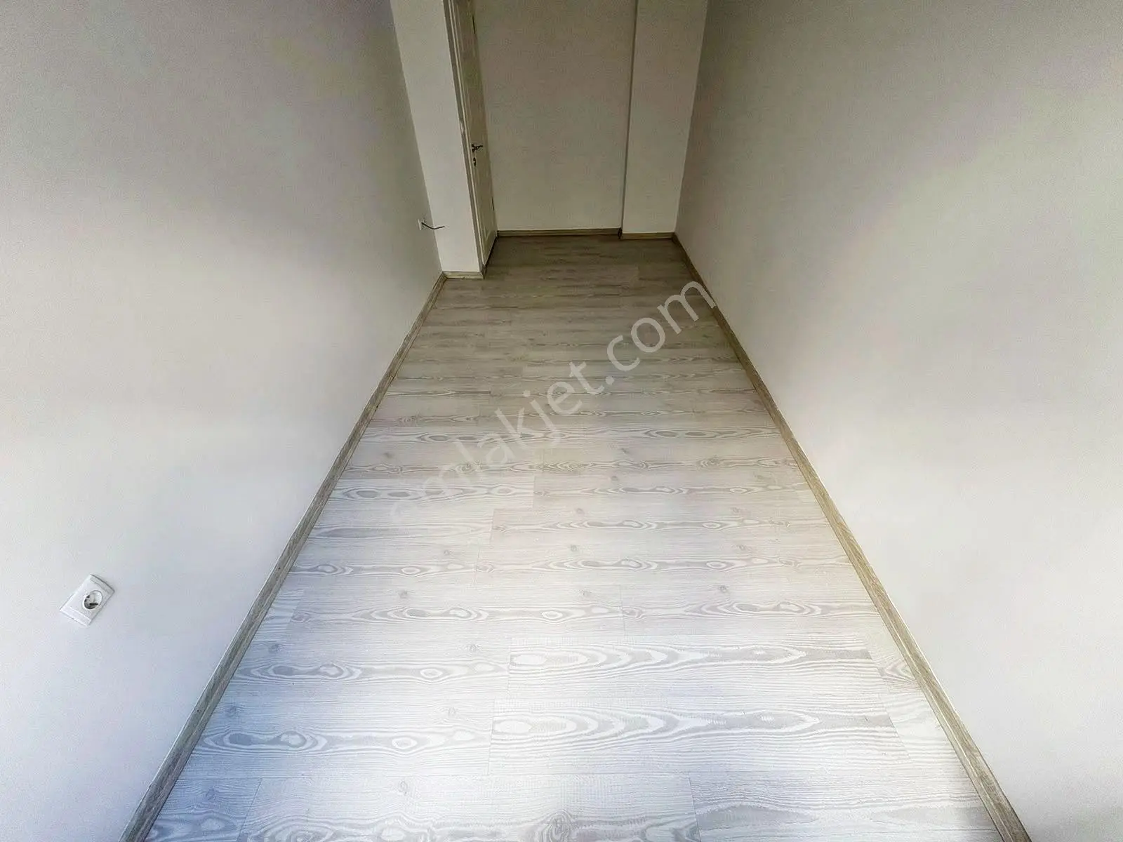 Aktif'ten Akçay Merkez'de Satılık 10 Yaşında Ön Cephe Denize Yakın Harika 2+1 Daire — fotoğraf 16