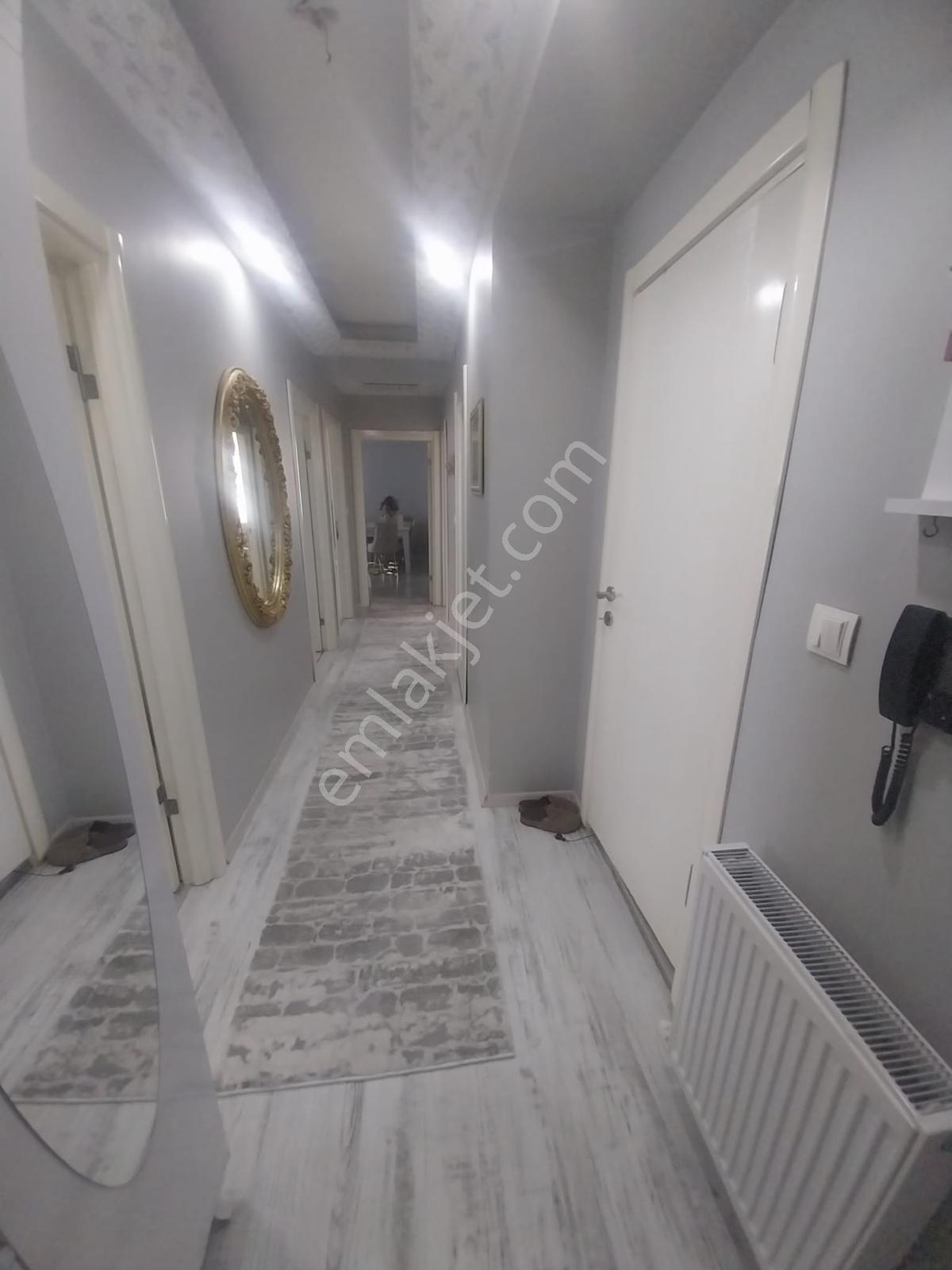 Kurtuluş Adliye Ve Çarşı Yakını Arakat Fırsat Satılık 3+1 Daire — fotoğraf 9