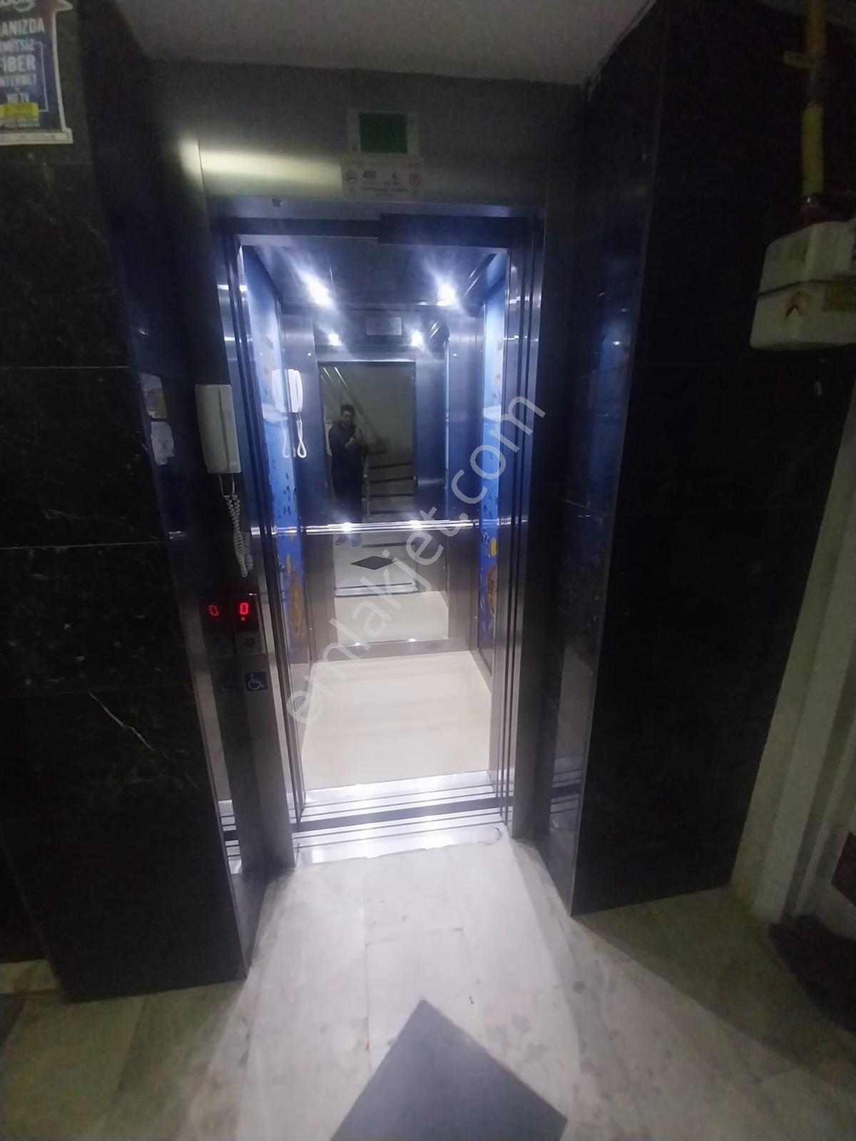 Kurtuluş Adliye Ve Çarşı Yakını Arakat Fırsat Satılık 3+1 Daire — fotoğraf 21