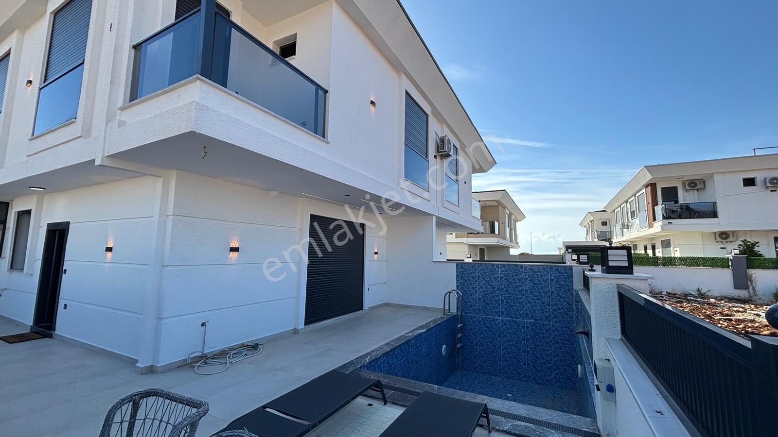 Didimde Sıfır, Eşyalı 3+1 Havuzlu Villa — fotoğraf 2