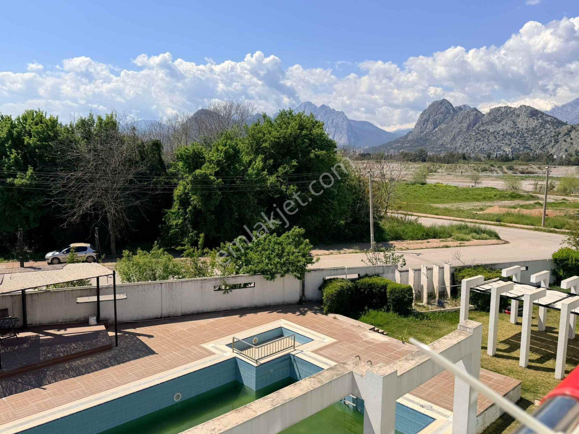 Gürsu Mah. Site İçinde 3+1 Kapalı Otoparklı Daire — fotoğraf 4