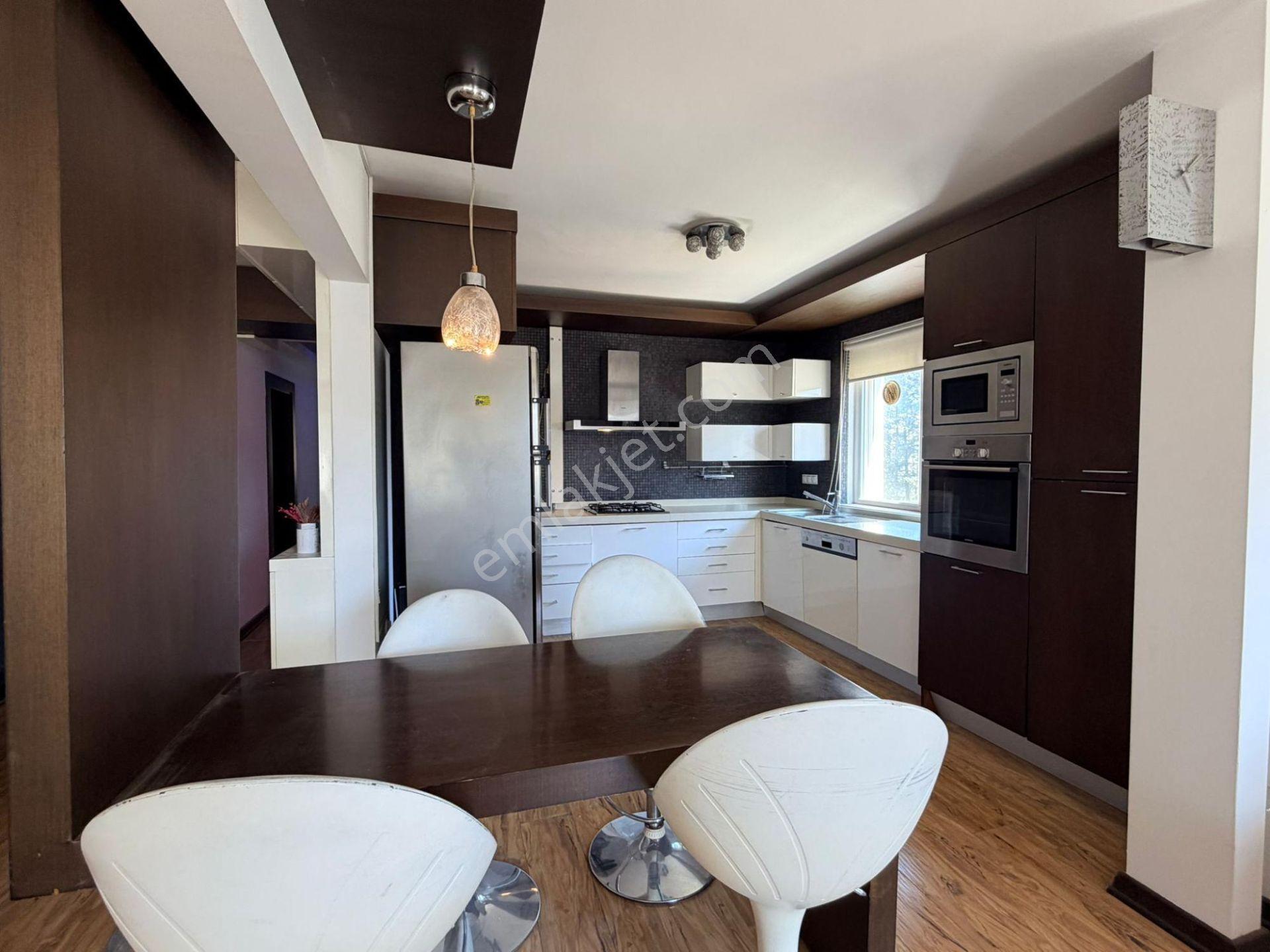 Gürsu Mah. Site İçinde 3+1 Kapalı Otoparklı Daire — fotoğraf 16