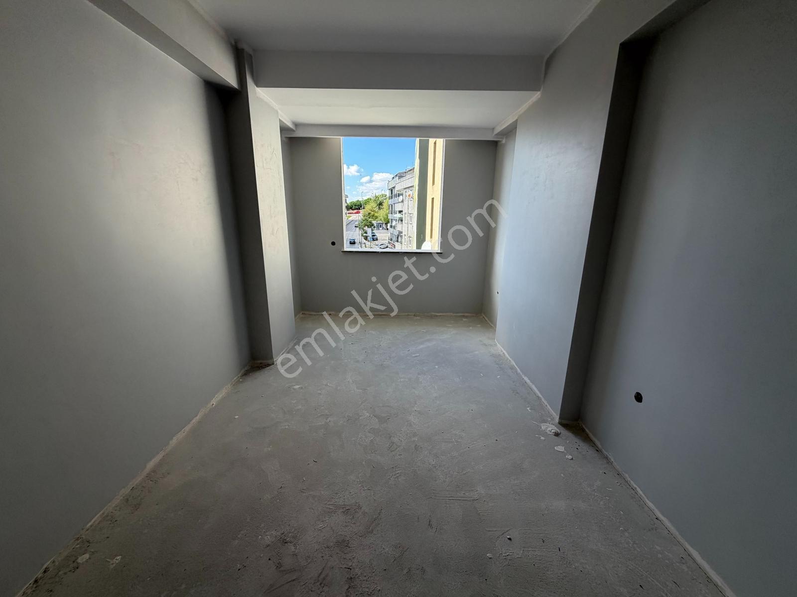 F-l Emlaktan Emaar Avm Libadiye Ve Acıbadem Metrobüs Yakını 2+1 — fotoğraf 9