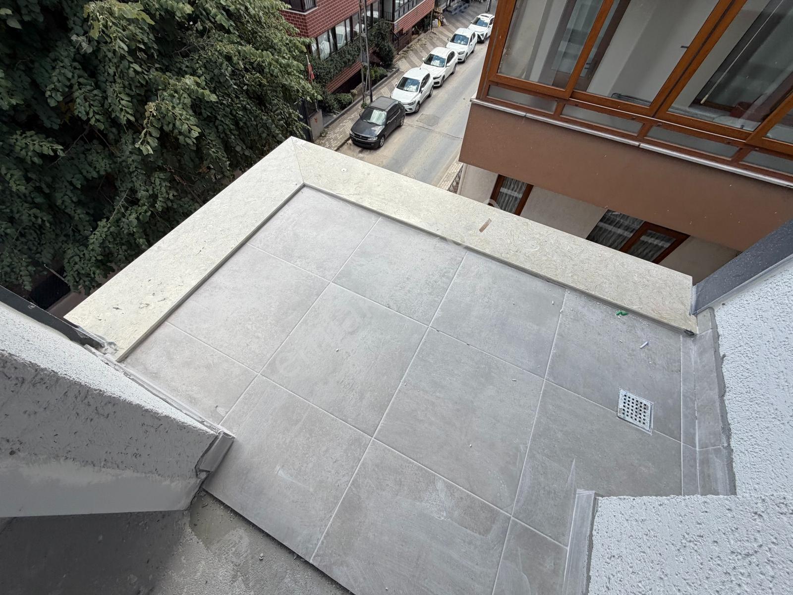 F-l Emlaktan Emaar Avm Libadiye Ve Acıbadem Metrobüs Yakını 2+1 — fotoğraf 21