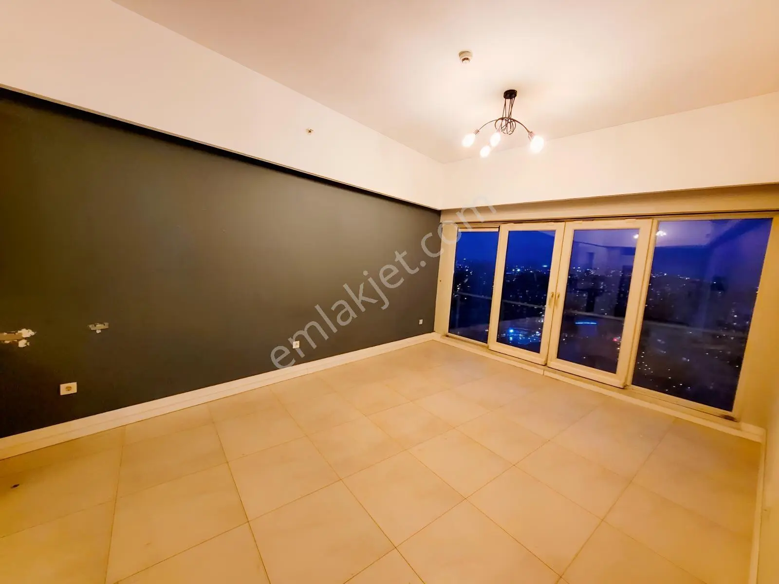 İstanbul Saraylarında 22. Kat | 74 M² | Yerden Isıtmalı 1+1 — fotoğraf 9