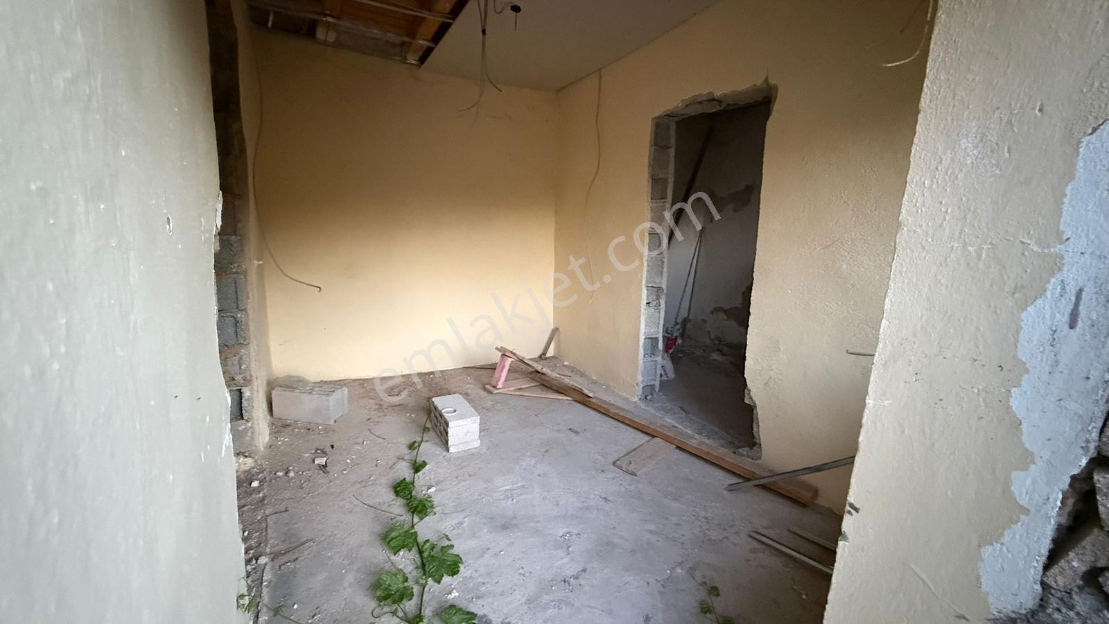 Kozaklı Merkezde 930 M² Bahçeli, 10 Odalı, 3 Adet 1+1 Var — fotoğraf 28
