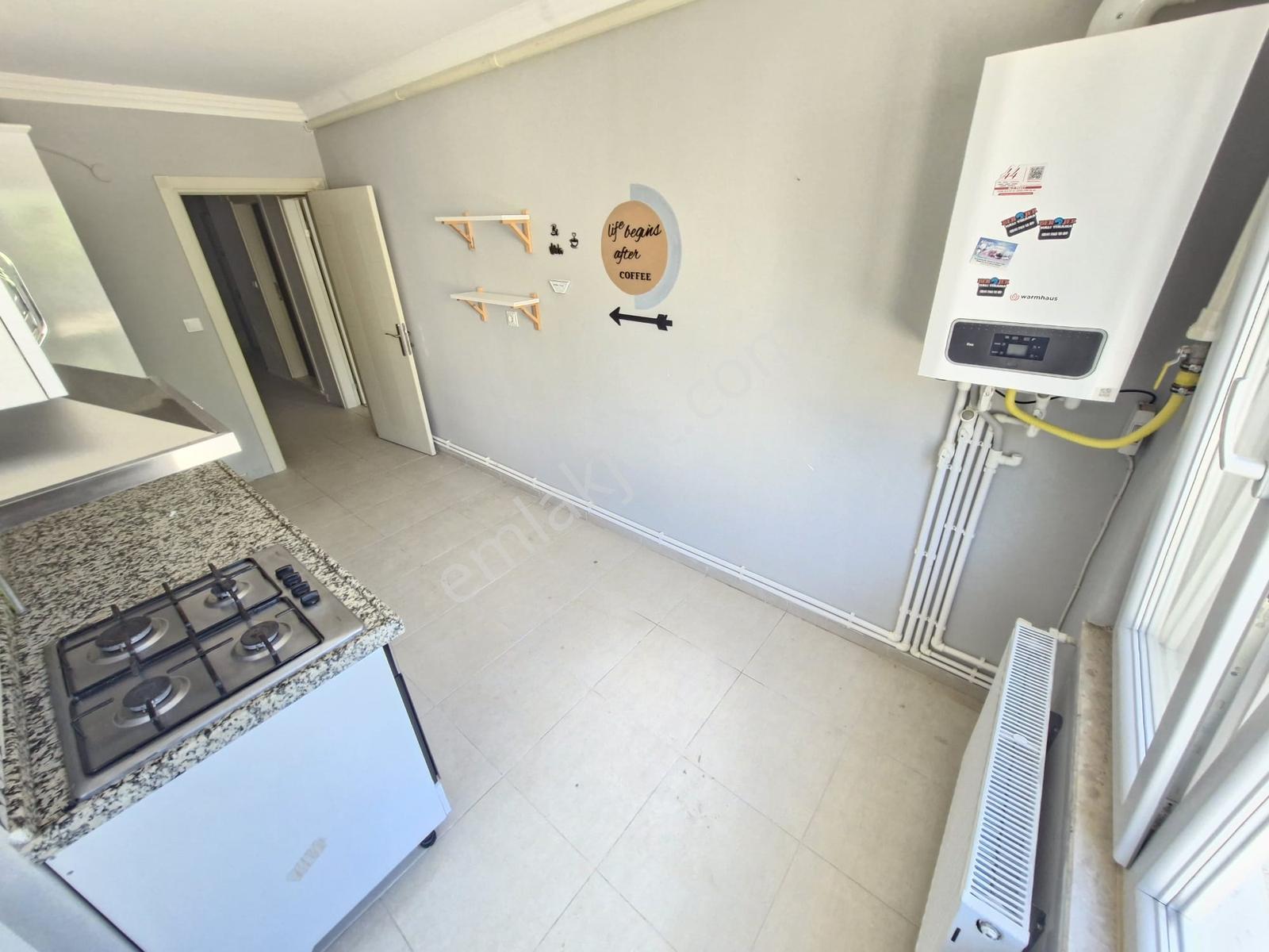 Huzur'dan Mithatpaşa Mah.de 3+1 Ebeveny Banyolu Doğalgazlı Daire — fotoğraf 12