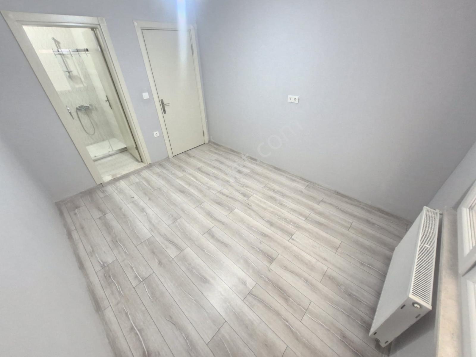 Huzur'dan Mithatpaşa Mah.de 3+1 Ebeveny Banyolu Doğalgazlı Daire — fotoğraf 16