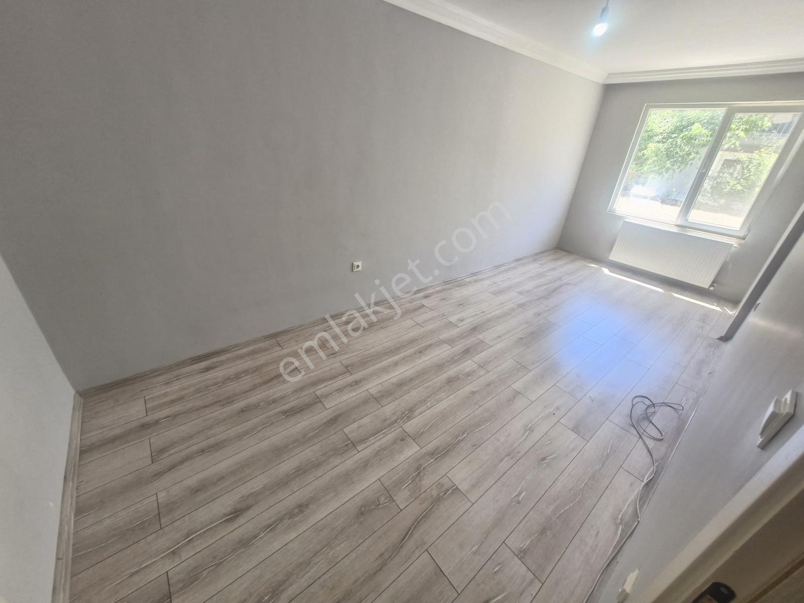 Huzur'dan Mithatpaşa Mah.de 3+1 Ebeveny Banyolu Doğalgazlı Daire — fotoğraf 17