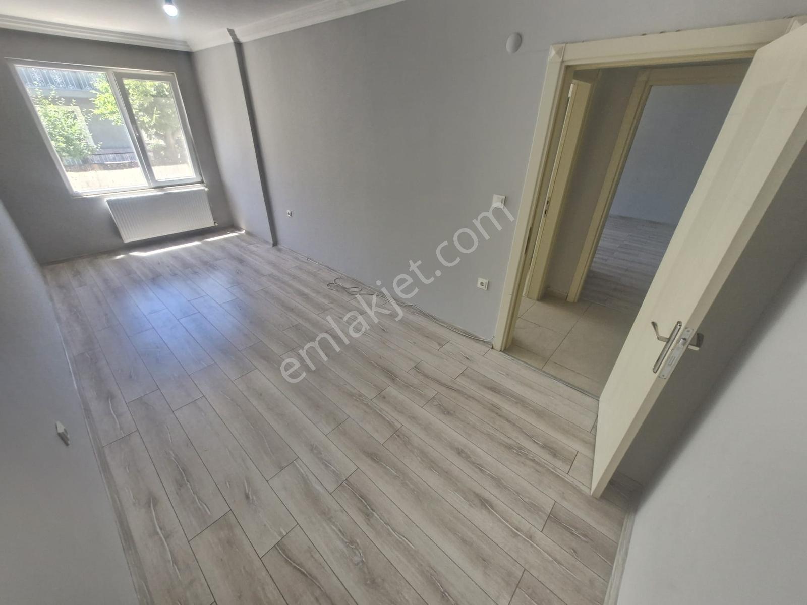 Huzur'dan Mithatpaşa Mah.de 3+1 Ebeveny Banyolu Doğalgazlı Daire — fotoğraf 18