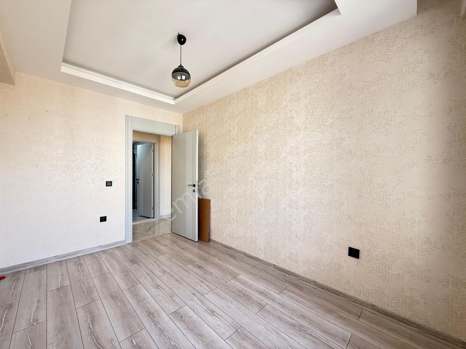 Eras Gayrimenkul'den Winstown Avm Arkası Satılık Lüks 3.5+1 — fotoğraf 16