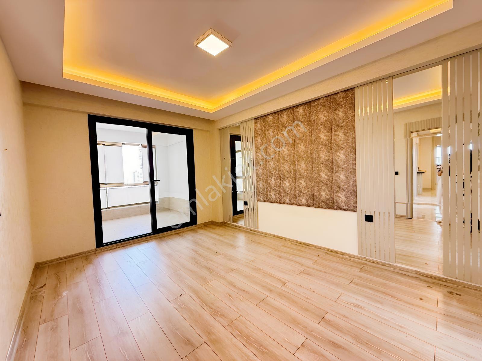 Eras Gayrimenkul'den Winstown Avm Arkası Satılık Lüks 3.5+1 — fotoğraf 23