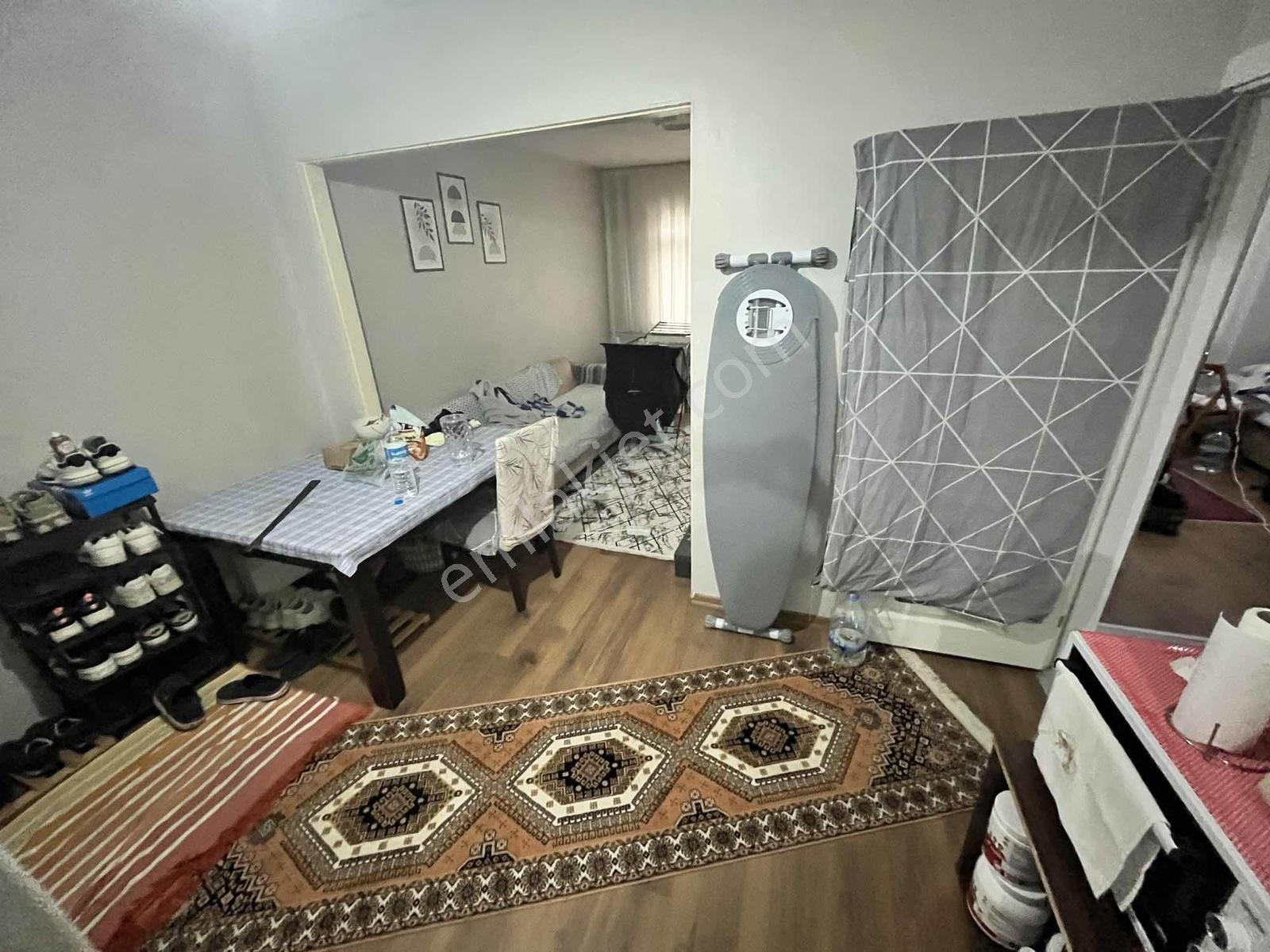 Aktaş'tan Cuma Pazarı Sokağı Üzerinde,2+1 75m2 Yüksek Giriş — fotoğraf 3