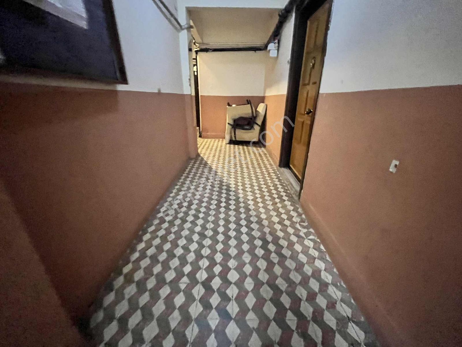 Aktaş'tan Cuma Pazarı Sokağı Üzerinde,2+1 75m2 Yüksek Giriş — fotoğraf 25