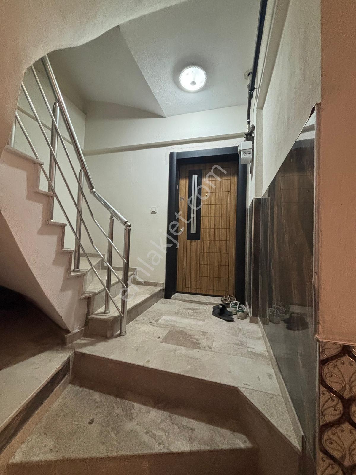 Akıncılar Mah. Ebeveyn Banyolu 2+1 Satılık Daire — fotoğraf 17