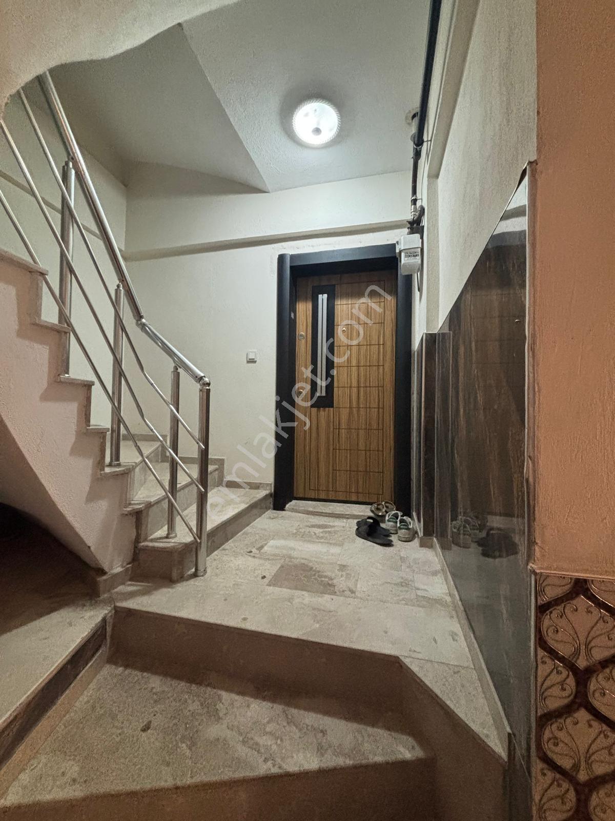Akıncılar Mah. Ebeveyn Banyolu 2+1 Satılık Daire — fotoğraf 18