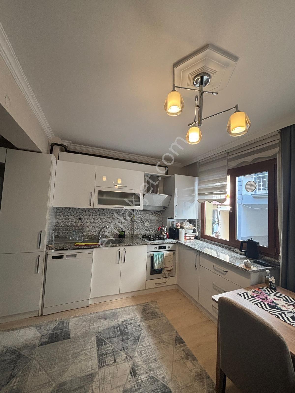 Akıncılar Mah. Ebeveyn Banyolu 2+1 Satılık Daire — fotoğraf 21