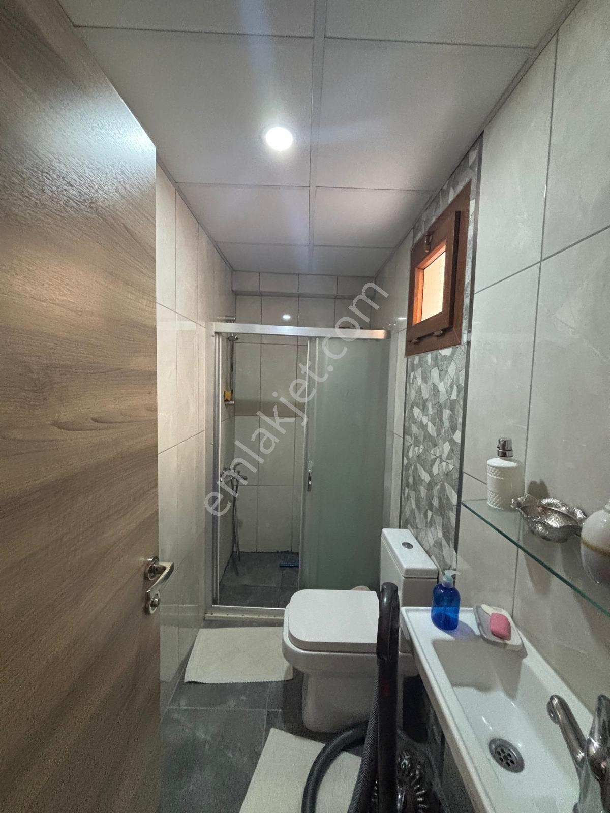 Akıncılar Mah. Ebeveyn Banyolu 2+1 Satılık Daire — fotoğraf 25