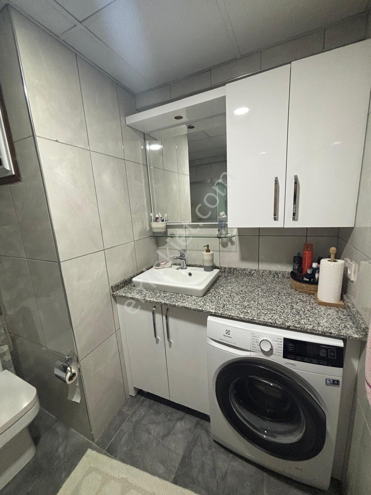 Akıncılar Mah. Ebeveyn Banyolu 2+1 Satılık Daire — fotoğraf 28