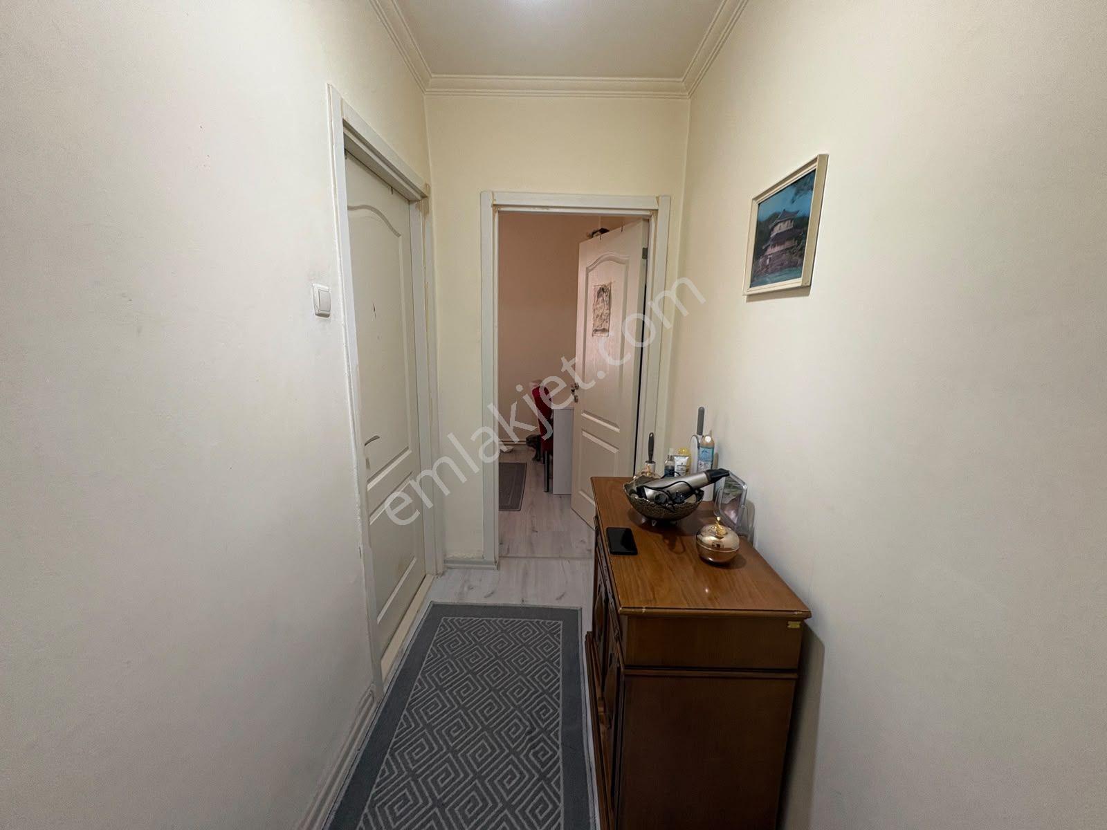 Göral Emlaktan 3+1 Yüksek Giriş Yapılı Öncephe Çetin Emeç Yakını — fotoğraf 22