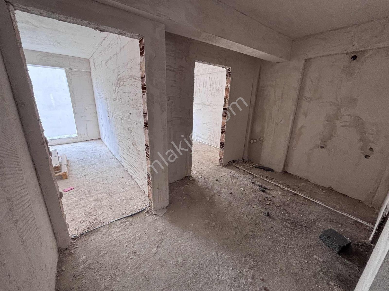 Bilecik Merkezde Eski Valilik Yakını Satılık 1+1 Daire — fotoğraf 3