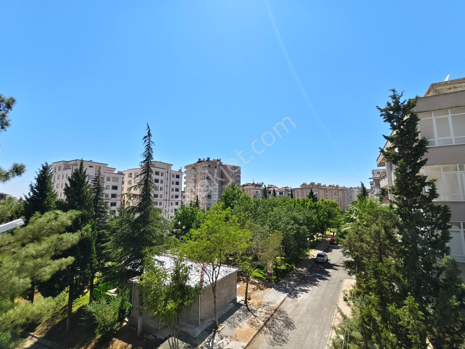 Yeni Rota'dan Merkezi Konumda Satlık Geniş 3+1 Daire — fotoğraf 14