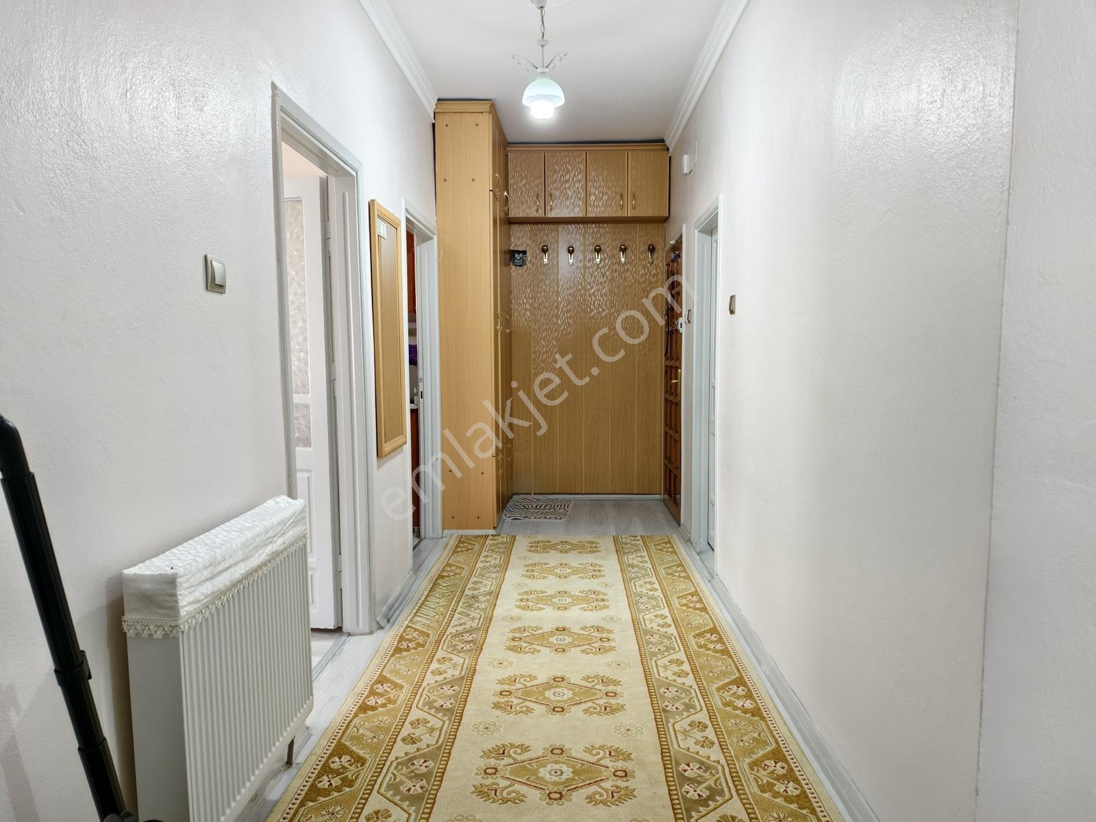 Yeni Rota'dan Merkezi Konumda Satlık Geniş 3+1 Daire — fotoğraf 16