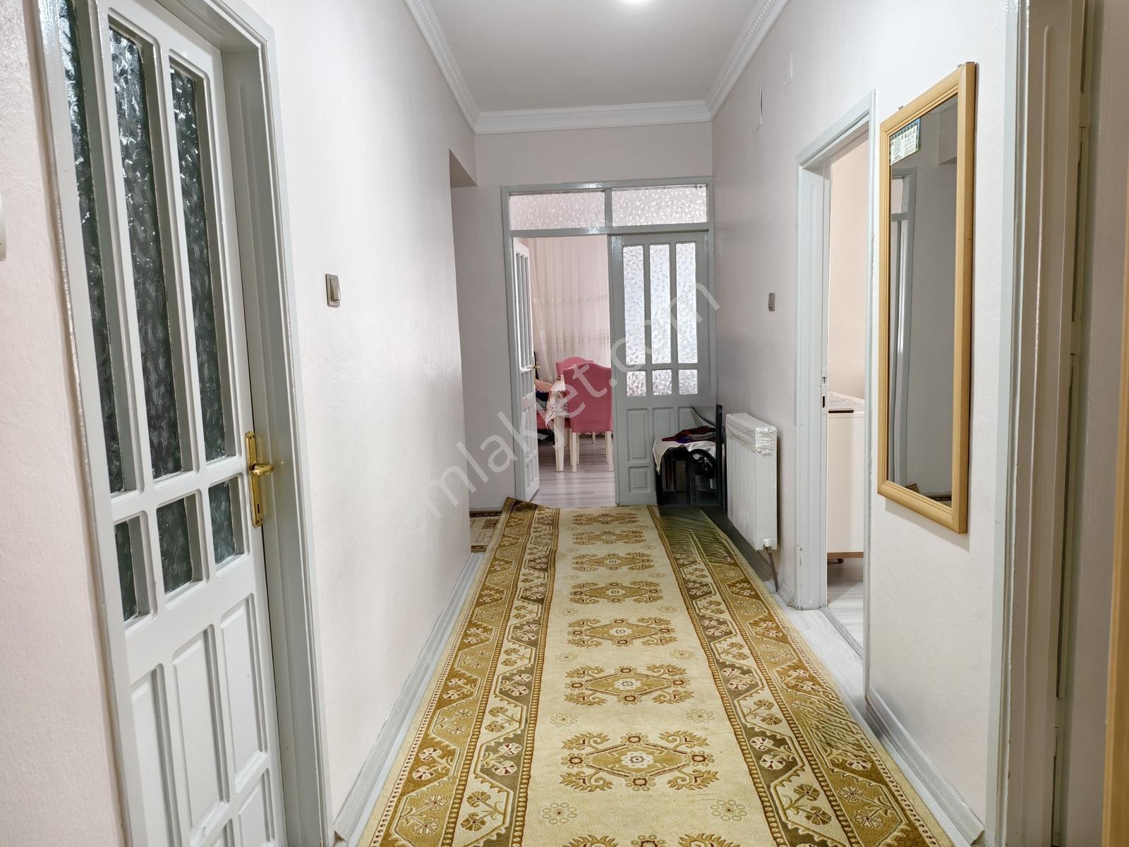 Yeni Rota'dan Merkezi Konumda Satlık Geniş 3+1 Daire — fotoğraf 17