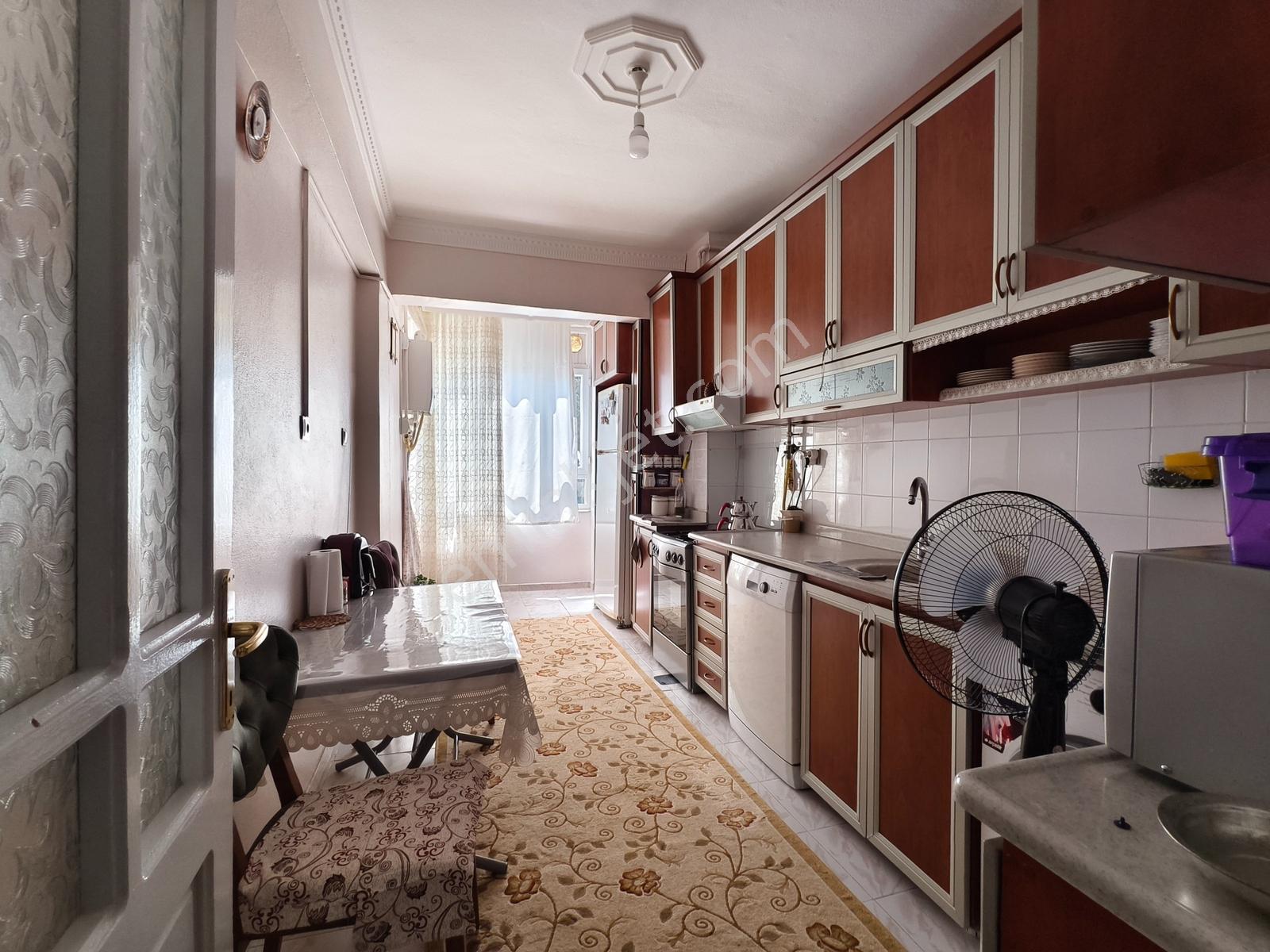 Yeni Rota'dan Merkezi Konumda Satlık Geniş 3+1 Daire — fotoğraf 29
