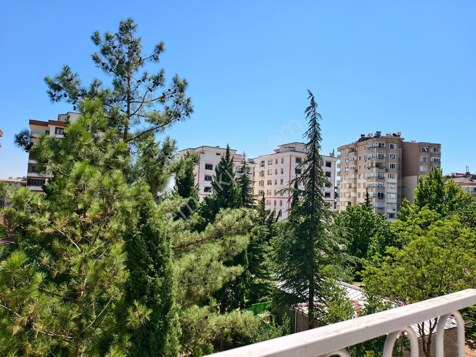 Yeni Rota'dan Merkezi Konumda Satlık Geniş 3+1 Daire — fotoğraf 33