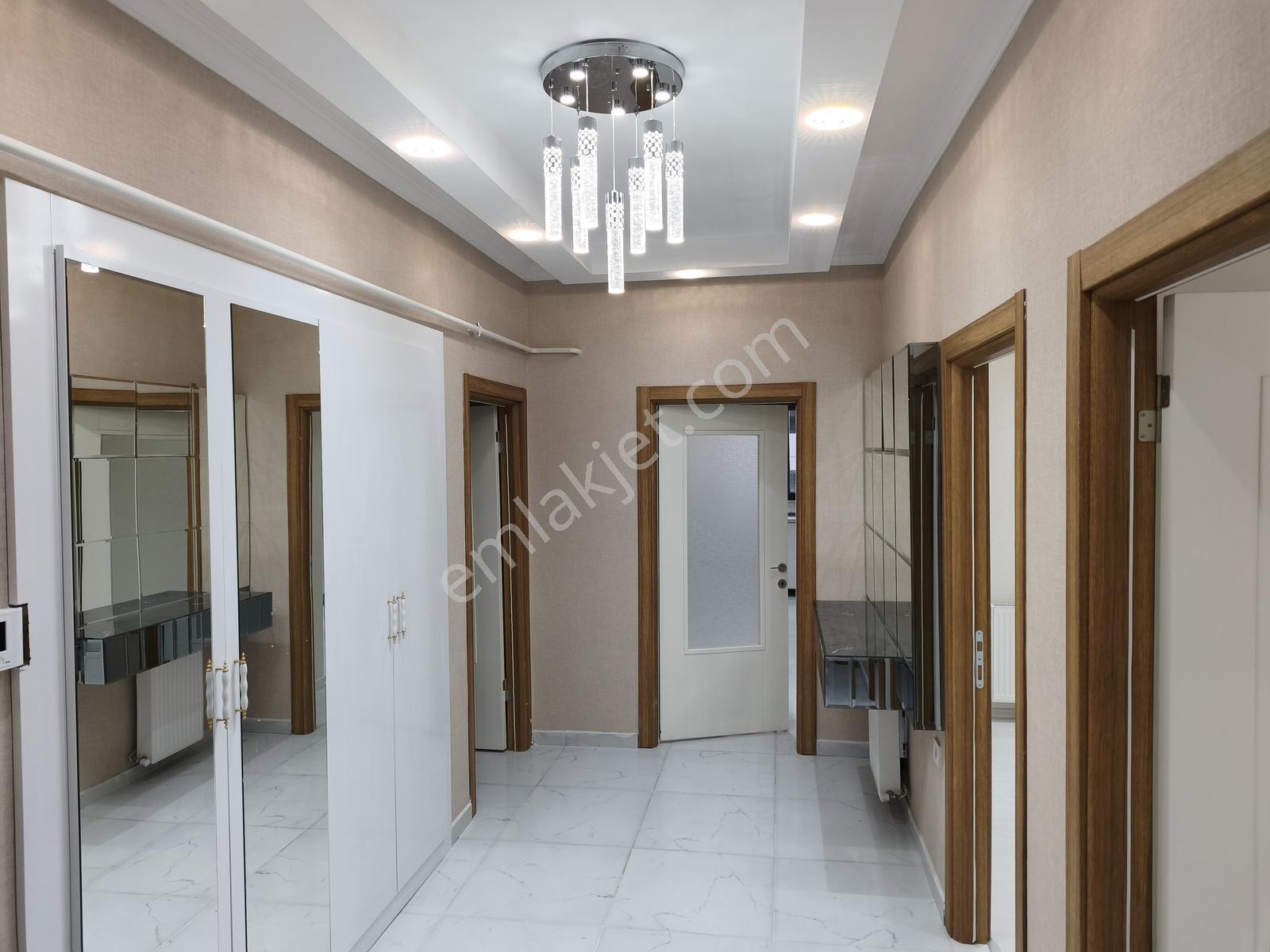 ***güven Emlak'tan Göztepe'de Full Yapılı Fırsat 4+1 Daire*** — fotoğraf 7