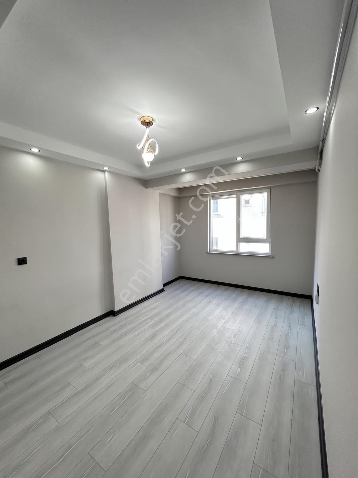 Balkan Gündüzden Esentepe Mahallesinde Satılık 2+0 Daire — fotoğraf 6