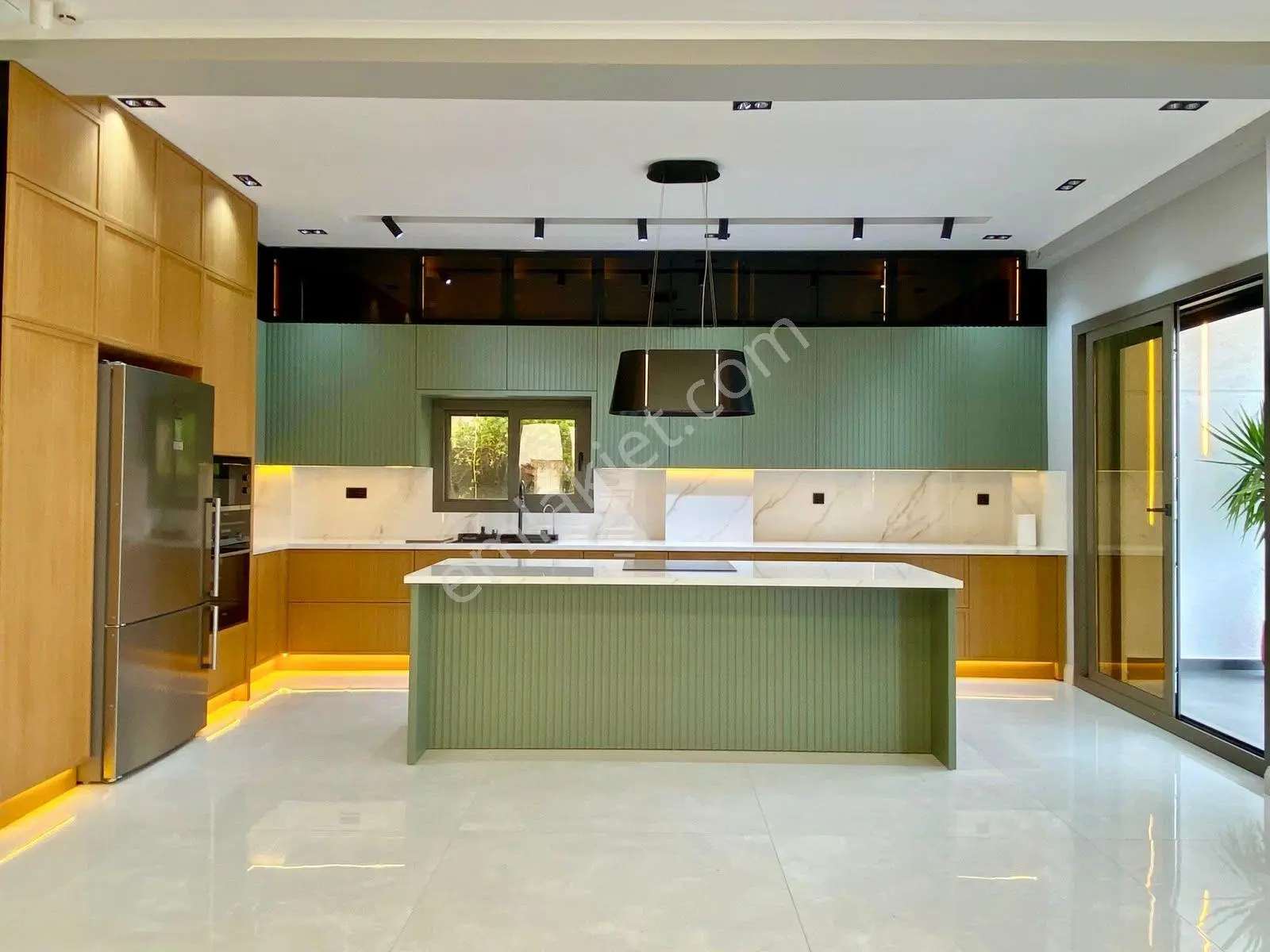 ꧁ay Emlaktan꧂narlıda 700m2 Arsa İçerisinde Deniz Manzaralı 4+1 Ultra Lüx Villa — fotoğraf 31