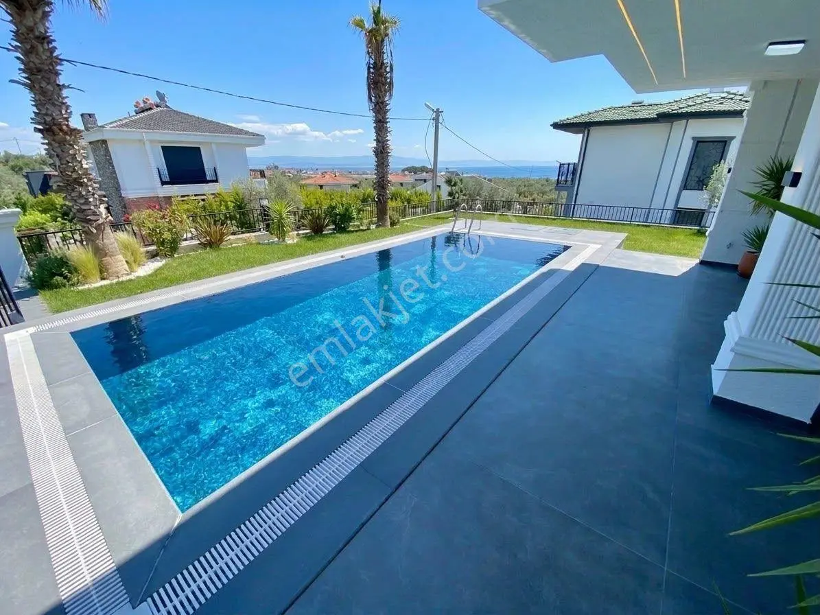 ꧁ay Emlaktan꧂narlıda 700m2 Arsa İçerisinde Deniz Manzaralı 4+1 Ultra Lüx Villa — fotoğraf 33